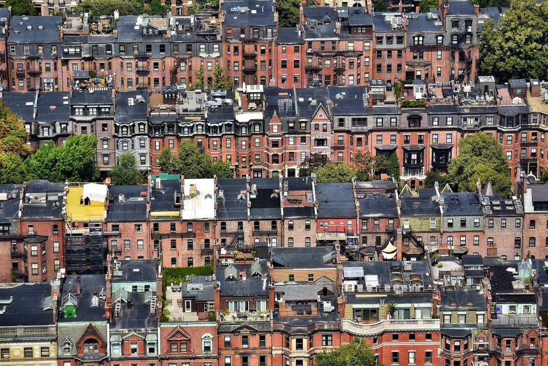 Mar 29, 2021 · boston is easy to navigate on foot, as its major sights are relatively close, and america's first subway system, the t, connects its important neighborhoods. Visiting Boston Here Are 11 Things You Absolutely Shouldn T Miss Sidetracked Travel Blog